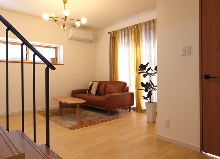 家の中心に階段、暮らし方が変わる