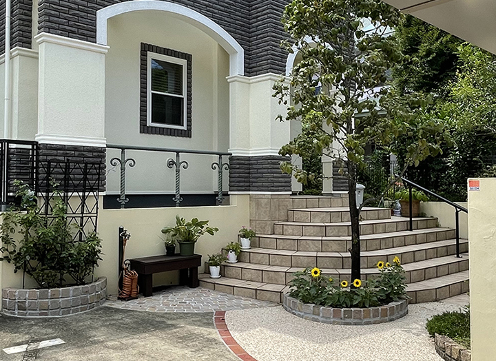 相反する要望を叶えるファザードデザイン